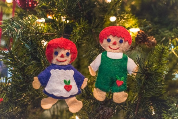 moms-christmas-ornaments